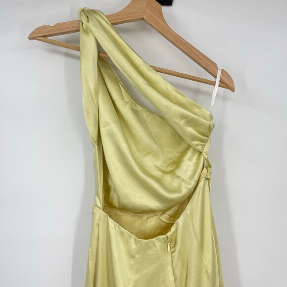 Lovers and Friends | NWT Bella Gown in Baby Yellow Satin One Shoulder Maxi XS - Picture 8 of 14